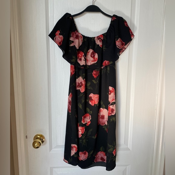 Wilfred Dress - Picture 1 of 4